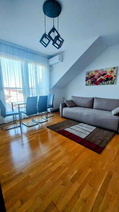 Apartments Neo Novi Sad Exterior photo